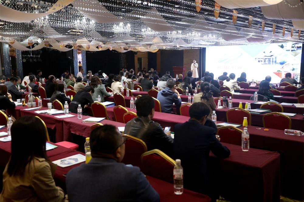 AI賦能產(chǎn)業(yè)生態(tài)！科創(chuàng)投集團(tuán)旗下銀河數(shù)創(chuàng)空間舉辦濟(jì)南科創(chuàng)數(shù)創(chuàng)生態(tài)大會